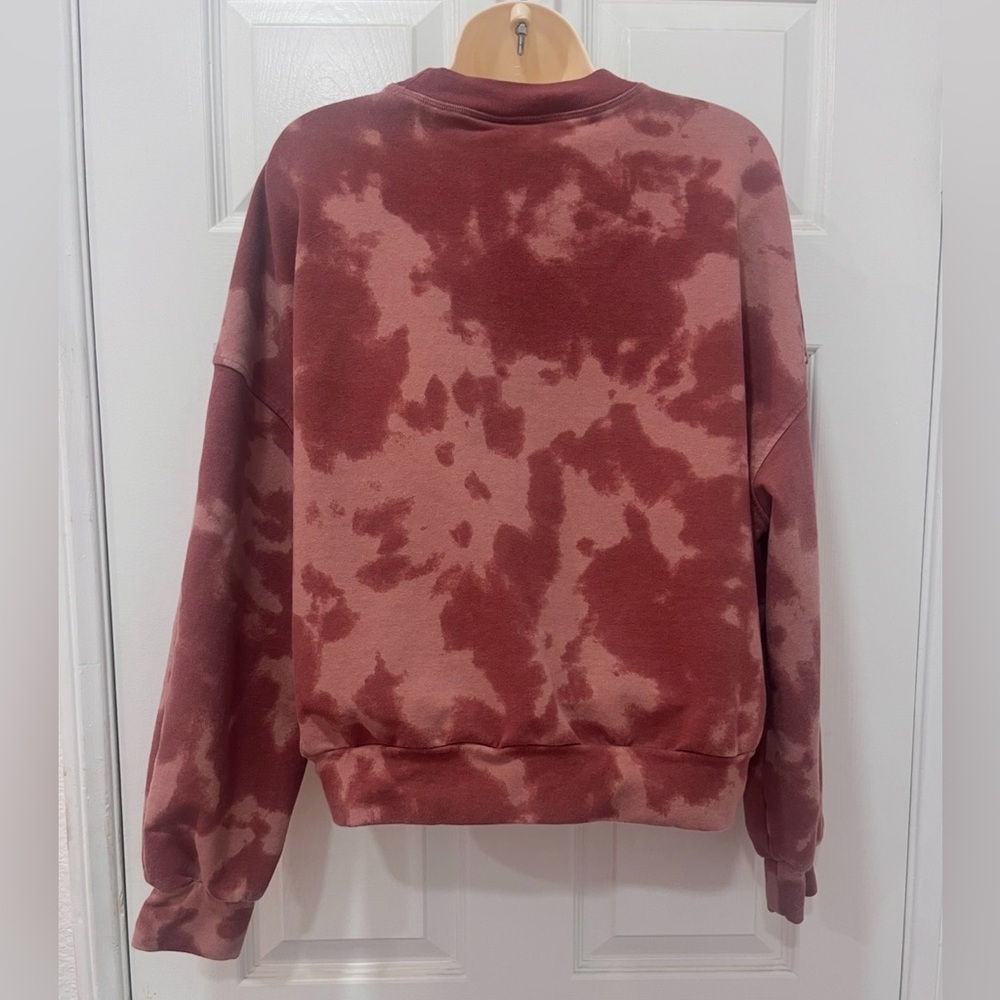 Varley Erwin Sweatshirt Deep Rose Tie-Dye -
Small Casual - EUC - Picture 9 of 13